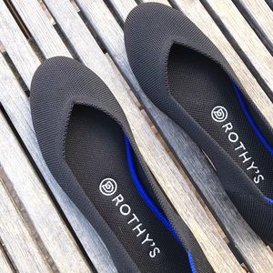 *SALE* Rothy’s Black Flats EUC Sz 8